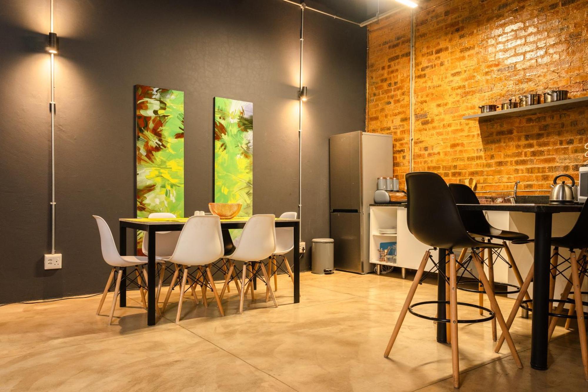 Lilian Lofts Hotel & Spa Johannesburg Bagian luar foto