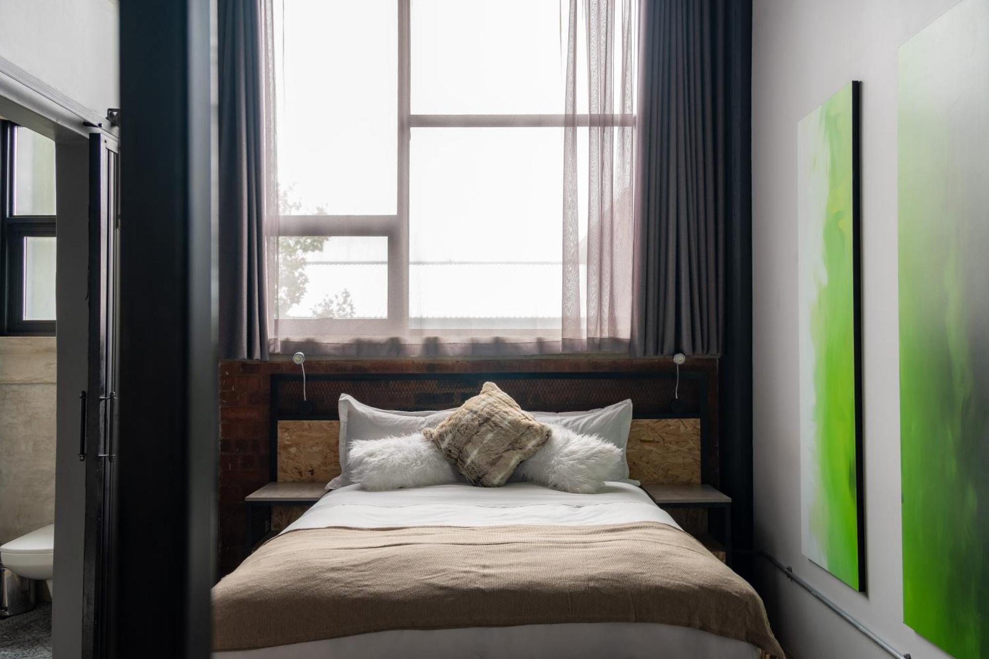 Lilian Lofts Hotel & Spa Johannesburg Bagian luar foto